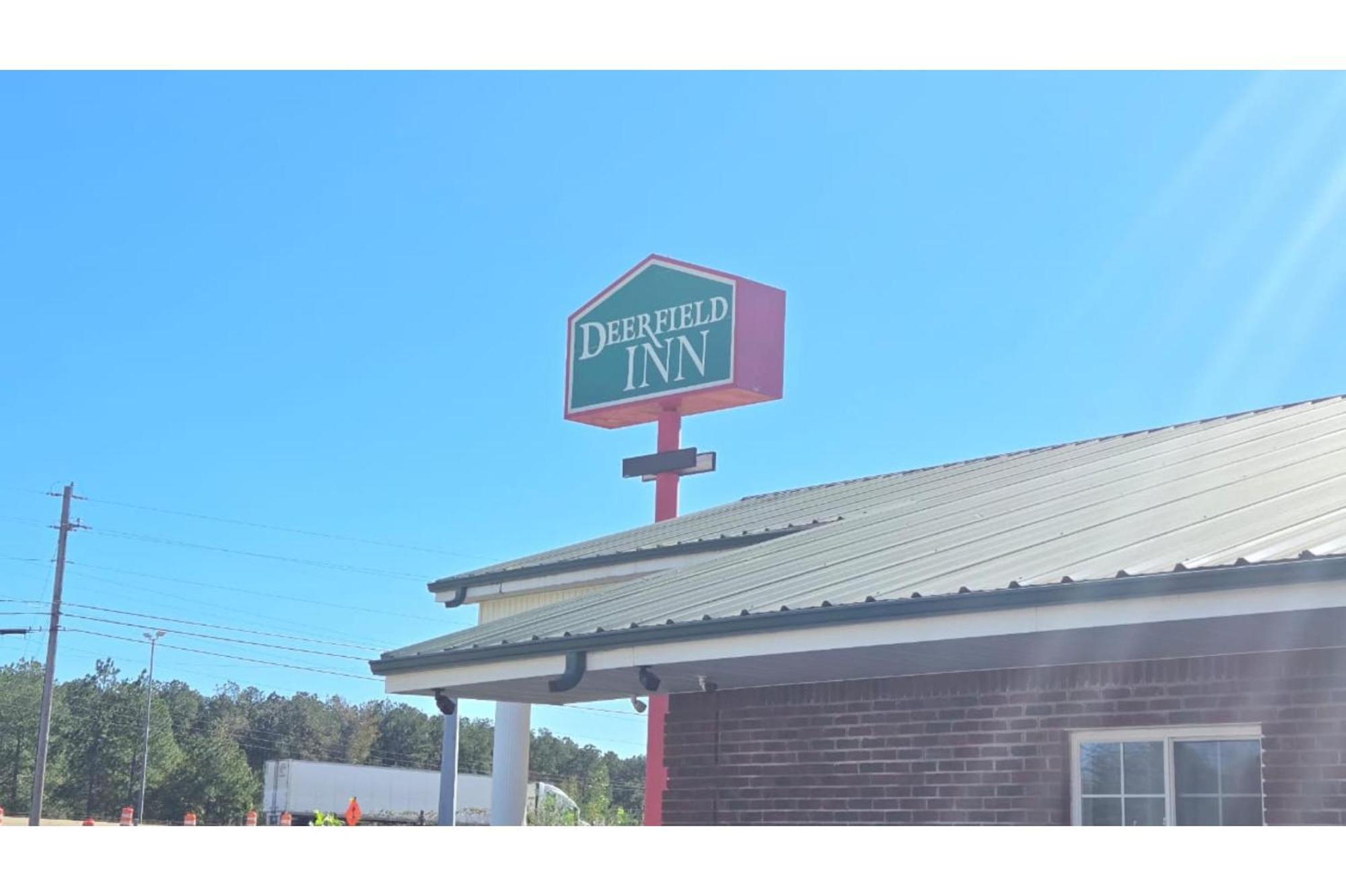 Deerfield Inn Parsons Экстерьер фото