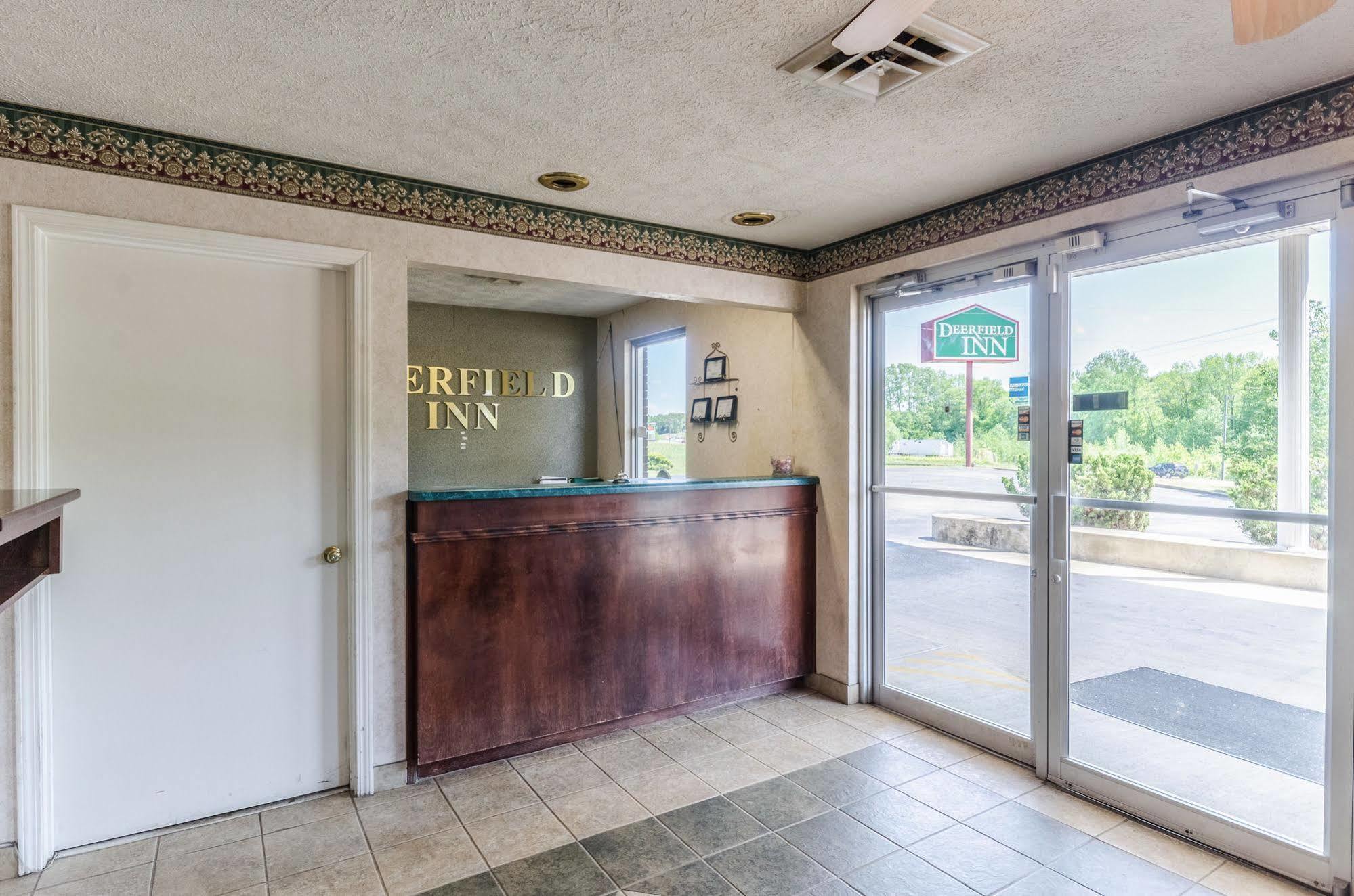 Deerfield Inn Parsons Экстерьер фото